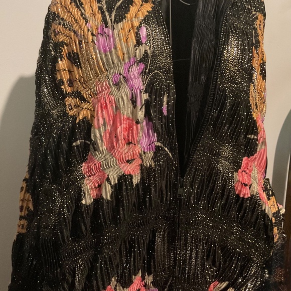 ‘’’VALENTINA ‘’’’   VINTAGE  PLEATED    SPRING JACKET one size fits all. - Picture 2 of 12